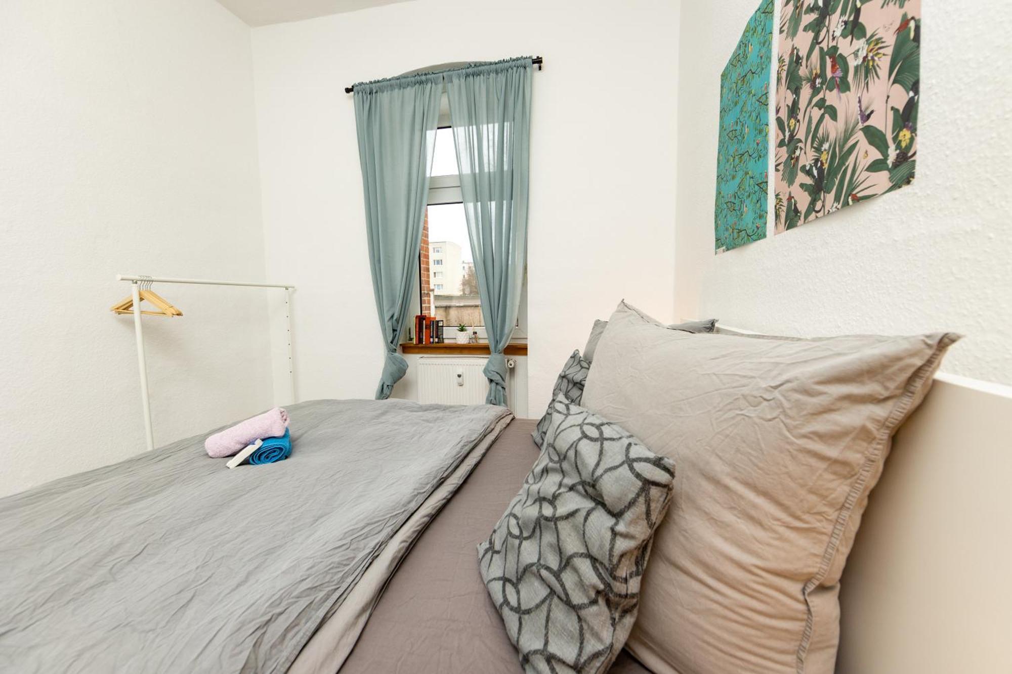 Grossraum-Apartments Mit 2Sz, Wz, Kueche, Smart-Tv, Parken, Etc แอร์ฟวร์ท ห้อง รูปภาพ